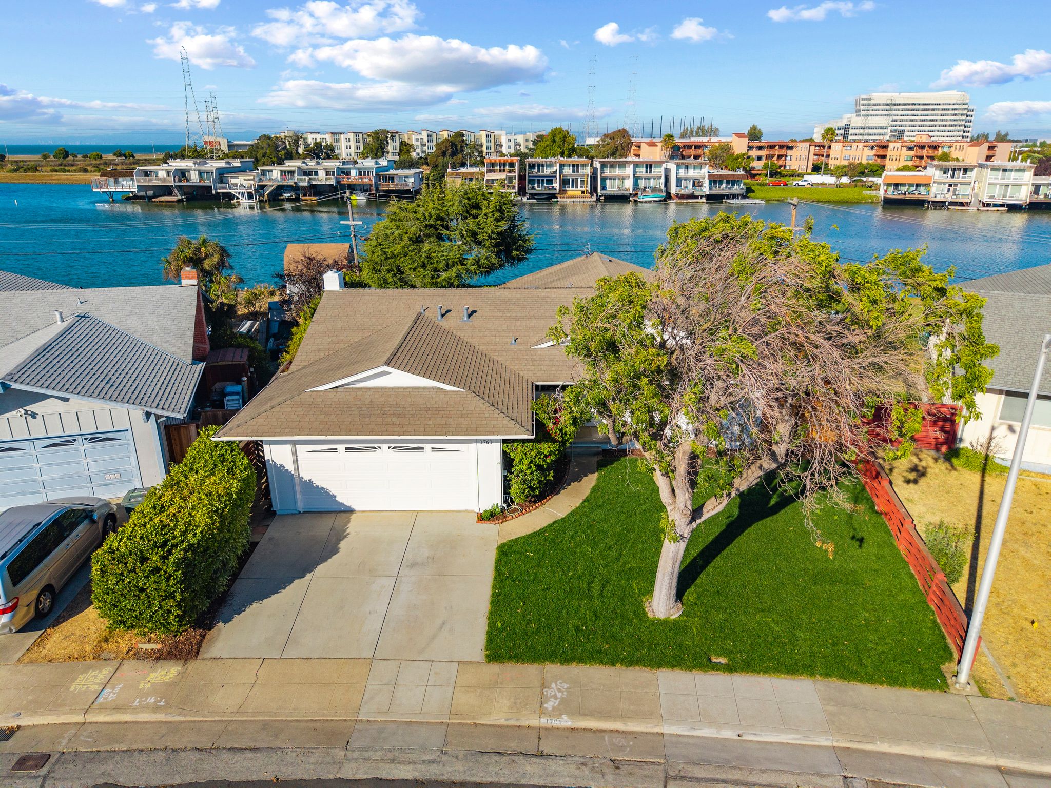 1761 Lake Street San Mateo, CA 94403