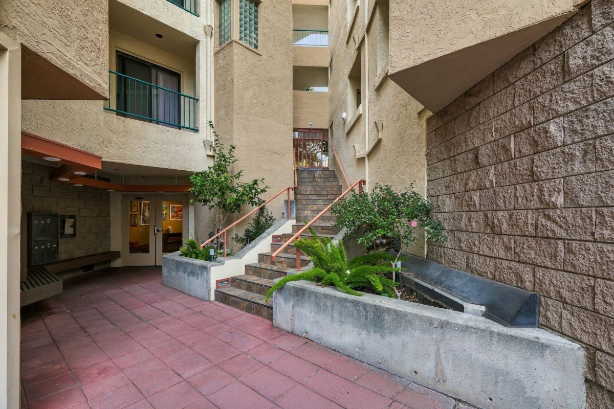 365 Forest Ave-4