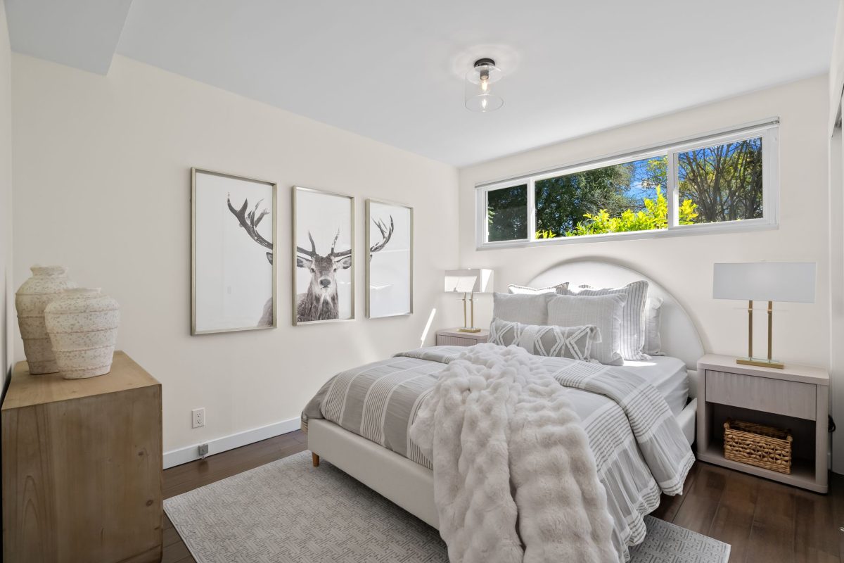 560 Addison Ave-Photo-25