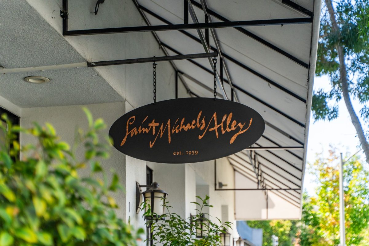 Downtown Palo Alto-3[saint michaels alley]